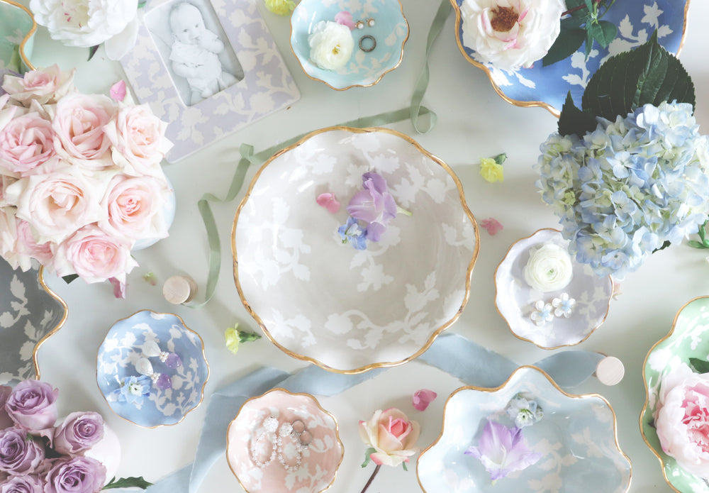 Chinoiserie Floral Paper Plates with Scalloped Rims